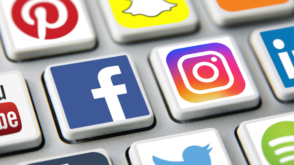Достъпът до Facebook и Instagram може да бъде спрян в цяла Европа - Любопитно - Светът - Новините на NOVA - NOVA