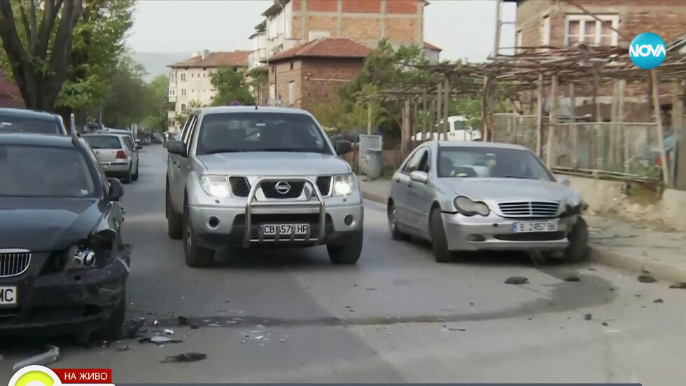 “21-Year-Old Driver Causes 4-Car Crash in Blagoevgrad with No Fatalities”