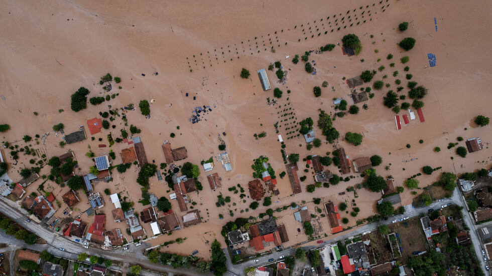 Οι ελληνικές αρχές μετά τις πλημμύρες: το πιο δύσκολο κομμάτι έρχεται