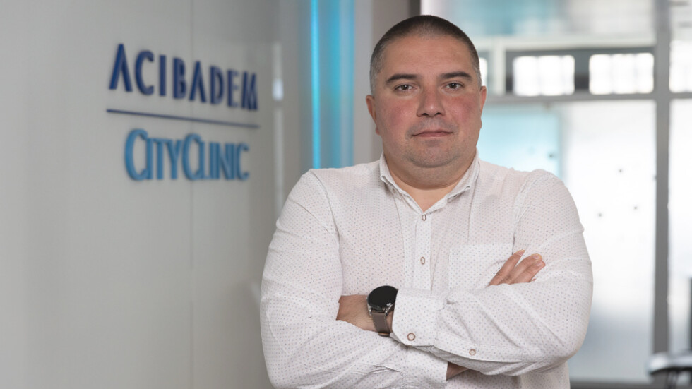 На снимката: Цветомир Николов, мениджър информационни технологии в Acibadem City Clinic