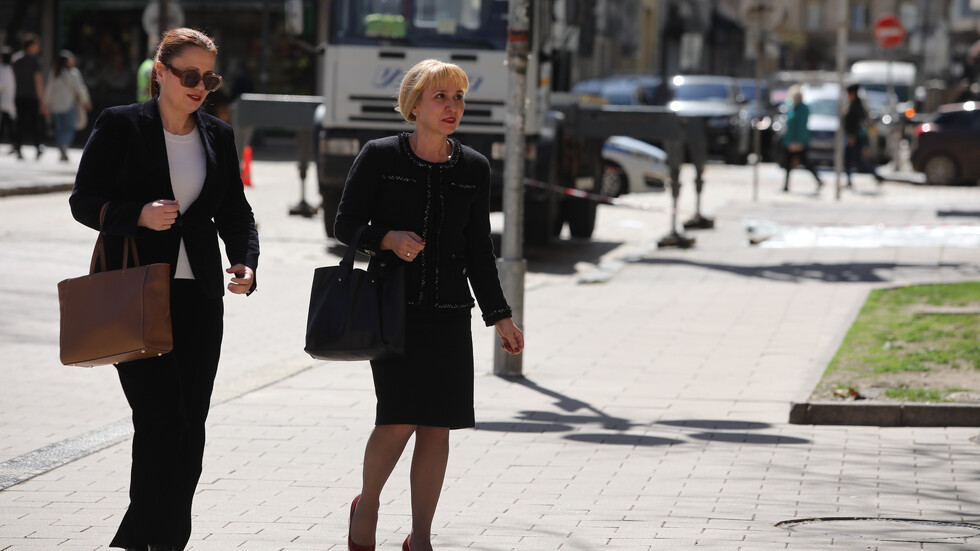 В търсене на служебен премиер: И омбудсманът Диана Ковачева отказа поста