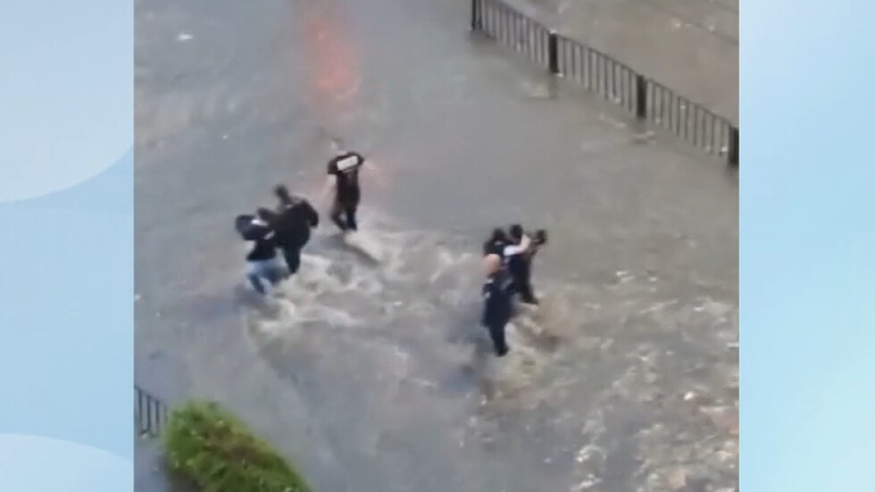 Images de secours aux personnes après les inondations à Pleven (vidéo) – Société – Bulgarie – Nova News
