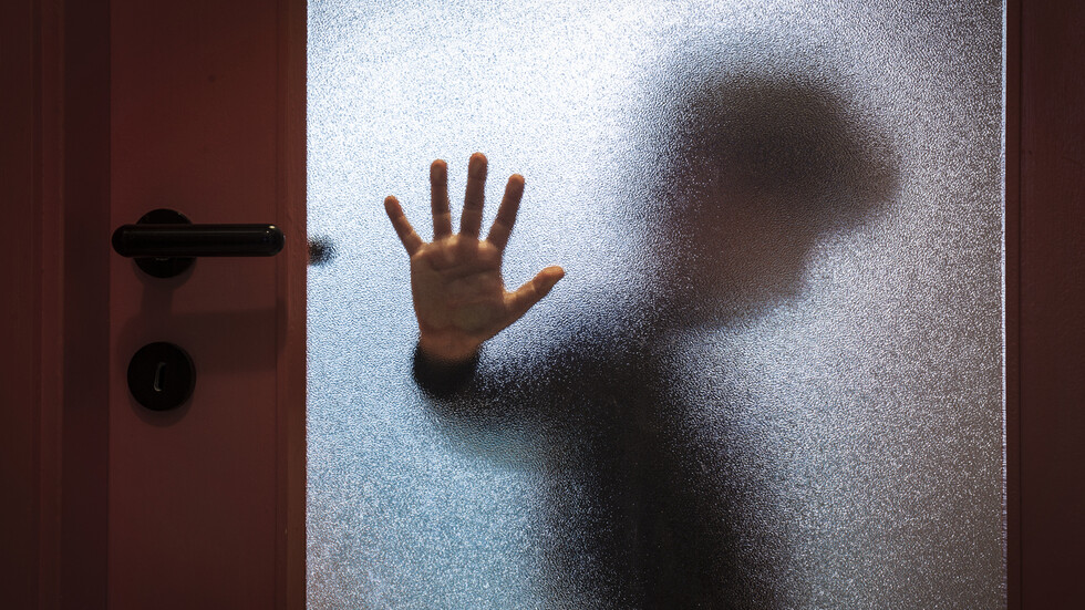 Нова мода: Деца изготвят ценоразпис с различни видове насилие, които поръчител може да си купи