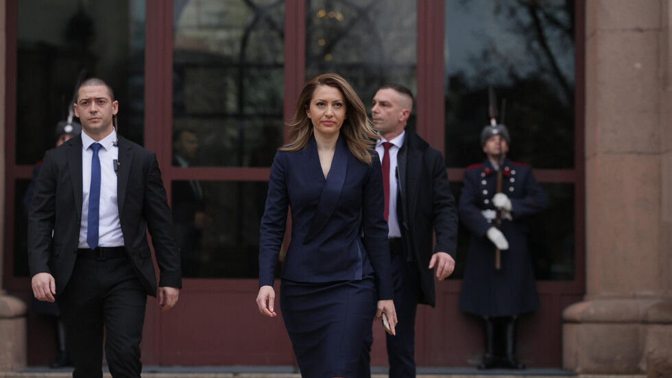 И след консултациите при президента: Председателят на НС отказа да бъде служебен премиер