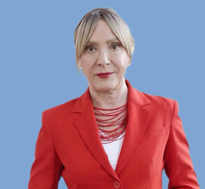Антоанета Николова
