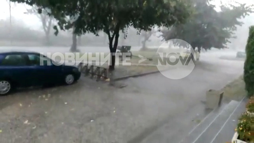 Кошмар след 15-минутен дъжд във Видин (ВИДЕО)