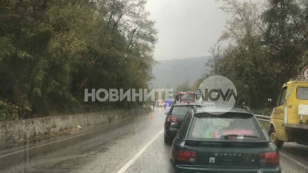 Тежък инцидент на пътя към София