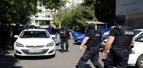 Рейдът на данъчни и полиция в "Слънчев бряг" продължава