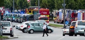Екипът на Меркел не изключва терористични връзки при нападението