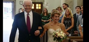 Булка беше придружена до олтара от мъжа, носещ сърцето на баща ѝ (ВИДЕО+СНИМКИ)