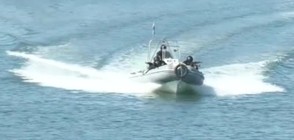 Командоси и авиатори атакуваха превзет от терористи кораб