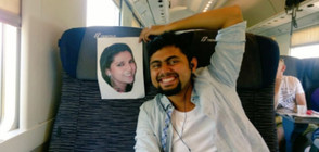 Мъж отиде на меден месец заедно със снимка на жена си (СНИМКИ)