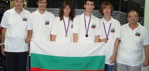 Един златен и два сребърни медала за олимпийския ни отбор по информатика