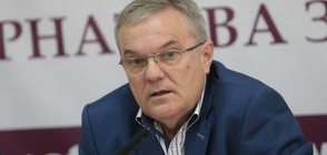 Петков: Борисов си сменя мнението за бежанците от „добре дошли” на „всички вън”