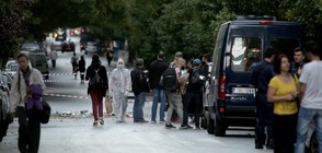 Самоделна бомба избухна в центъра на Атина (ВИДЕО+СНИМКИ)