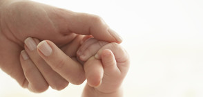 Протест пред Социалното министерство заради отнети родителски права