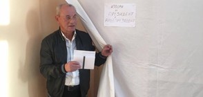 Ахмед Доган гласува на президентския вот (ВИДЕО+СНИМКИ)