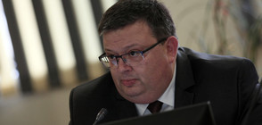 Сотир Цацаров гласува с "надежда за повече държавност"
