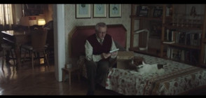Историята на един любящ дядо: Коледна реклама трогна света (ВИДЕО)