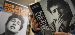 Боб Дилън планира турне във Великобритания през 2017 г.
