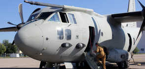 Военният самолет "Спартан" транспортира болно бебе до Виена