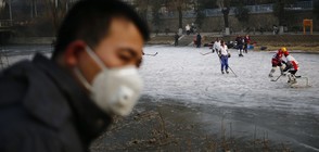ЗАРАДИ МРЪСЕН ВЪЗДУХ: Стотици заводи в Пекин спряха работа (СНИМКИ)
