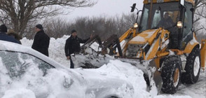 Затвориха пътя Ямбол-Средец заради коли, изпреварили снегорини