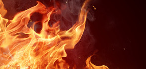 Двама души загинаха при пожар във Варна