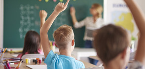 ПРОУЧВАНЕ: 79% от шестокласниците харесват учителите си