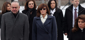 Първата дама с поздрав към жените "напук на всички"