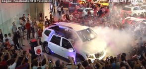 БЪДЕЩЕТО Е ТУК: Суперкола се променя за минута (ВИДЕО)