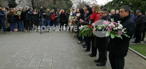 3 г. след трагедията в Лясковец: Поклонение в памет на Емил Шарков (ВИДЕО+СНИМКИ)