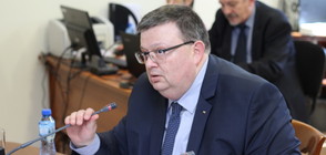 Цацаров отрече да е упражнявал натиск над бизнесмена Сашо Дончев