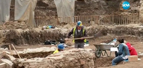Археолози откриха антични гробници под кино "Сердика" (ВИДЕО)