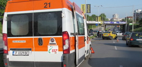Пътничка в такси пострада при катастрофа в Русе (СНИМКИ)