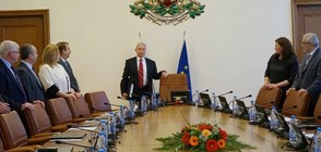 ФИНАЛ: Последно заседание на служебния кабинет на Герджиков
