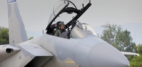 Радев летя с изтребител F-15C (СНИМКИ)