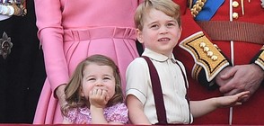 Принцеса Шарлот и принц Джордж – отново център на вниманието (СНИМКИ)
