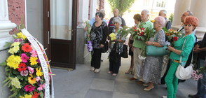Последни аплодисменти за актрисата Ванча Дойчева (СНИМКИ)