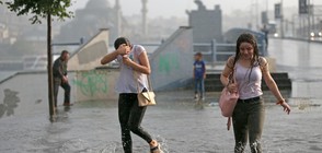 Суперклетка причинила мощната буря в Истанбул (ВИДЕО+СНИМКИ)