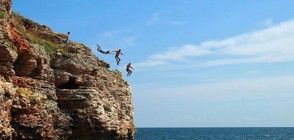 "Великото скачане" в Тюленово – да предизвикаш страховете си