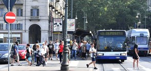Мигрант наръга шофьор на автобус в Италия