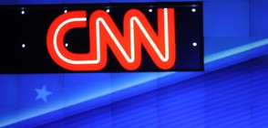 ЗАРАДИ НАЦИСТКИ ПОЗДРАВ: Телевизия CNN уволни свой коментатор