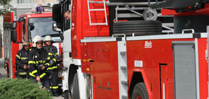Фургон и пристройка към хотел пламнаха във Велинград