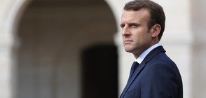 Доверието към френския президент се срина
