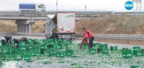 Тир с бира се обърна и затвори част от магистрала „Струма” (ВИДЕО)