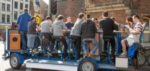 Наложиха забрана за баровете на колела в Амстердам
