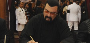 Обвиниха и Стивън Сегал в сексуален тормоз