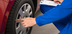 Трета седмица вандали пукат гумите на коли в "Студентски град"
