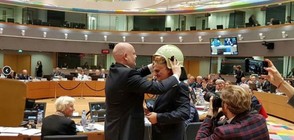 Естония „предаде щафетата” на България за европредседателството с… каска (СНИМКИ)